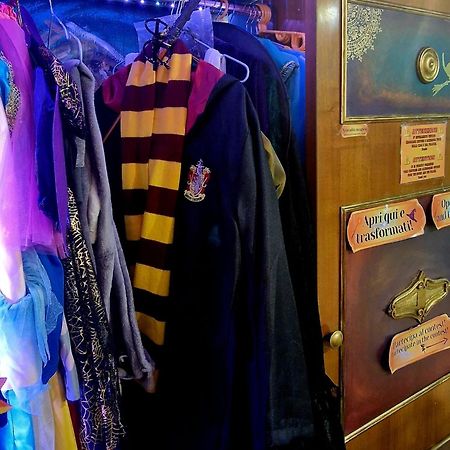La Casa Di Strega Euphoria - Casa Vacanza Tra Arte E Magia Viterbo Bagian luar foto