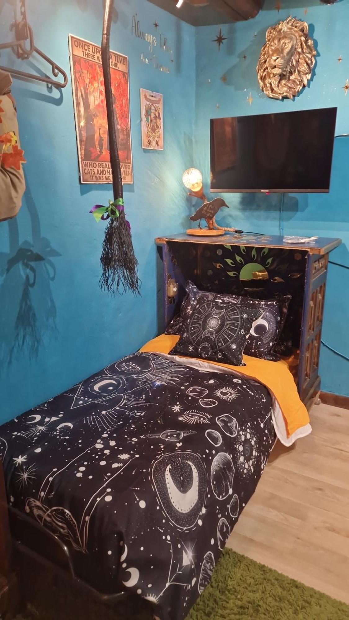 La Casa Di Strega Euphoria - Casa Vacanza Tra Arte E Magia Viterbo Ruang foto