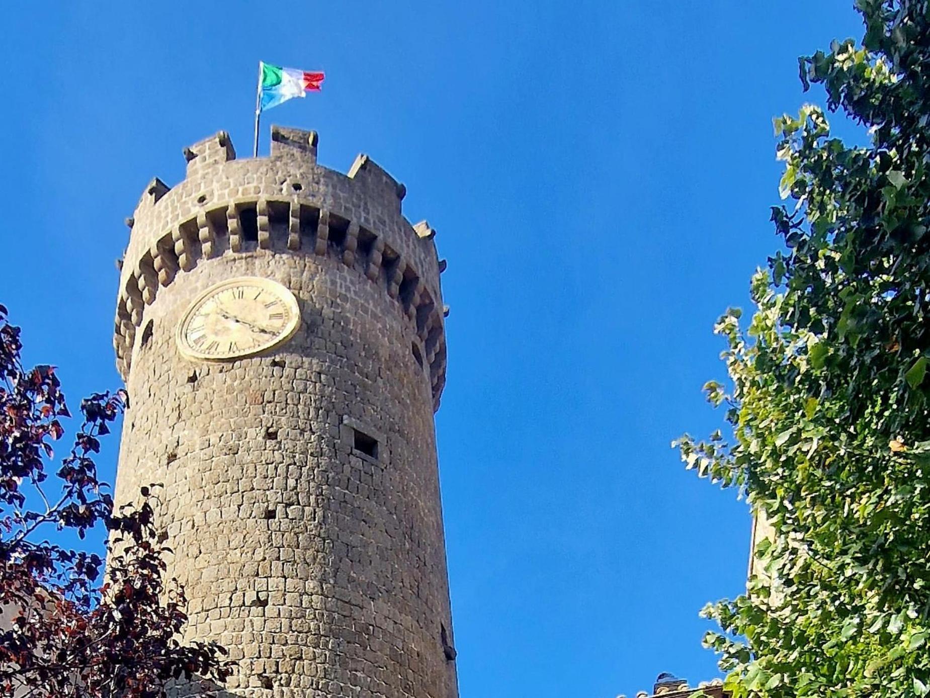La Casa Di Strega Euphoria - Casa Vacanza Tra Arte E Magia Viterbo Bagian luar foto