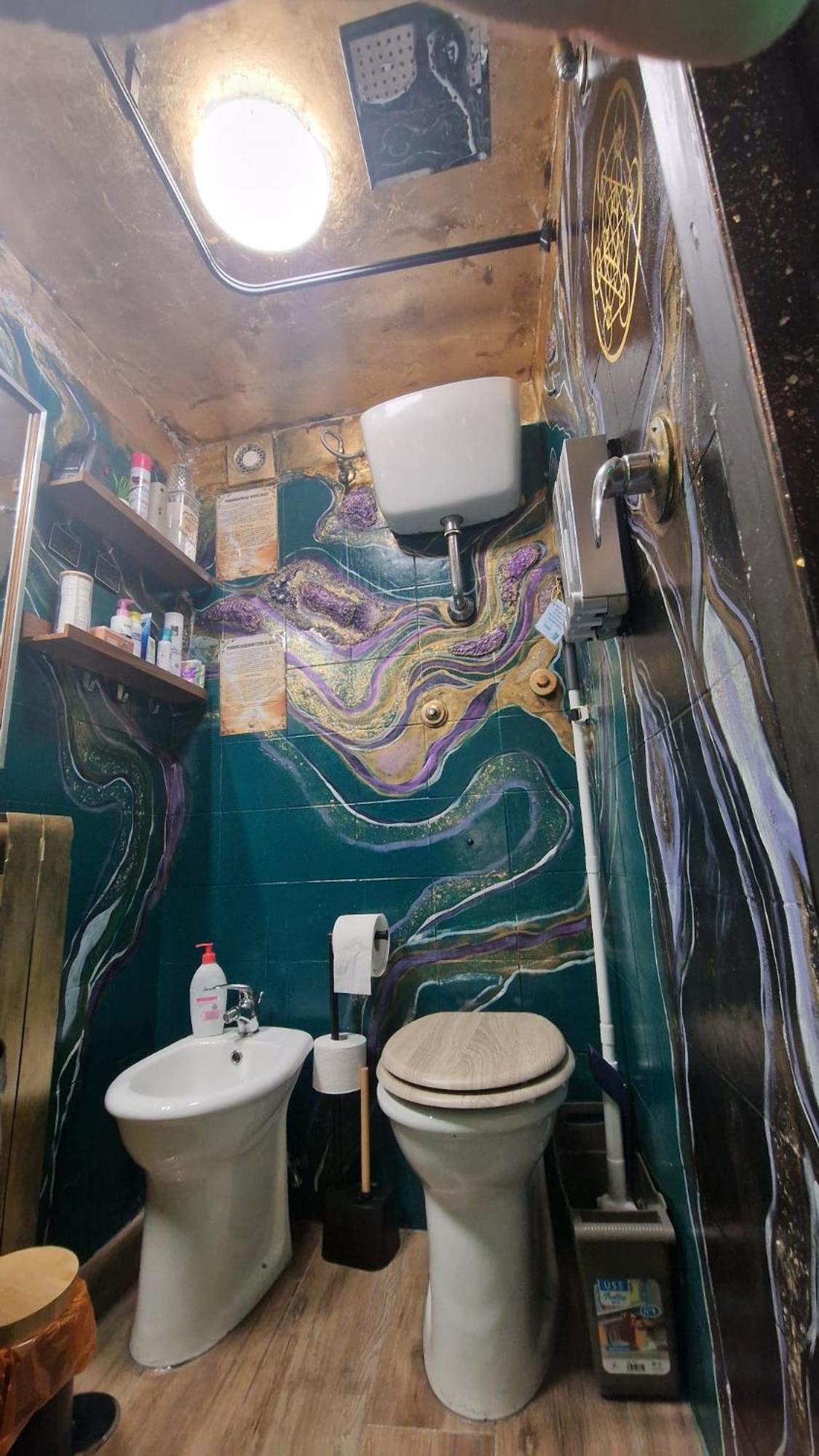 La Casa Di Strega Euphoria - Casa Vacanza Tra Arte E Magia Viterbo Bagian luar foto