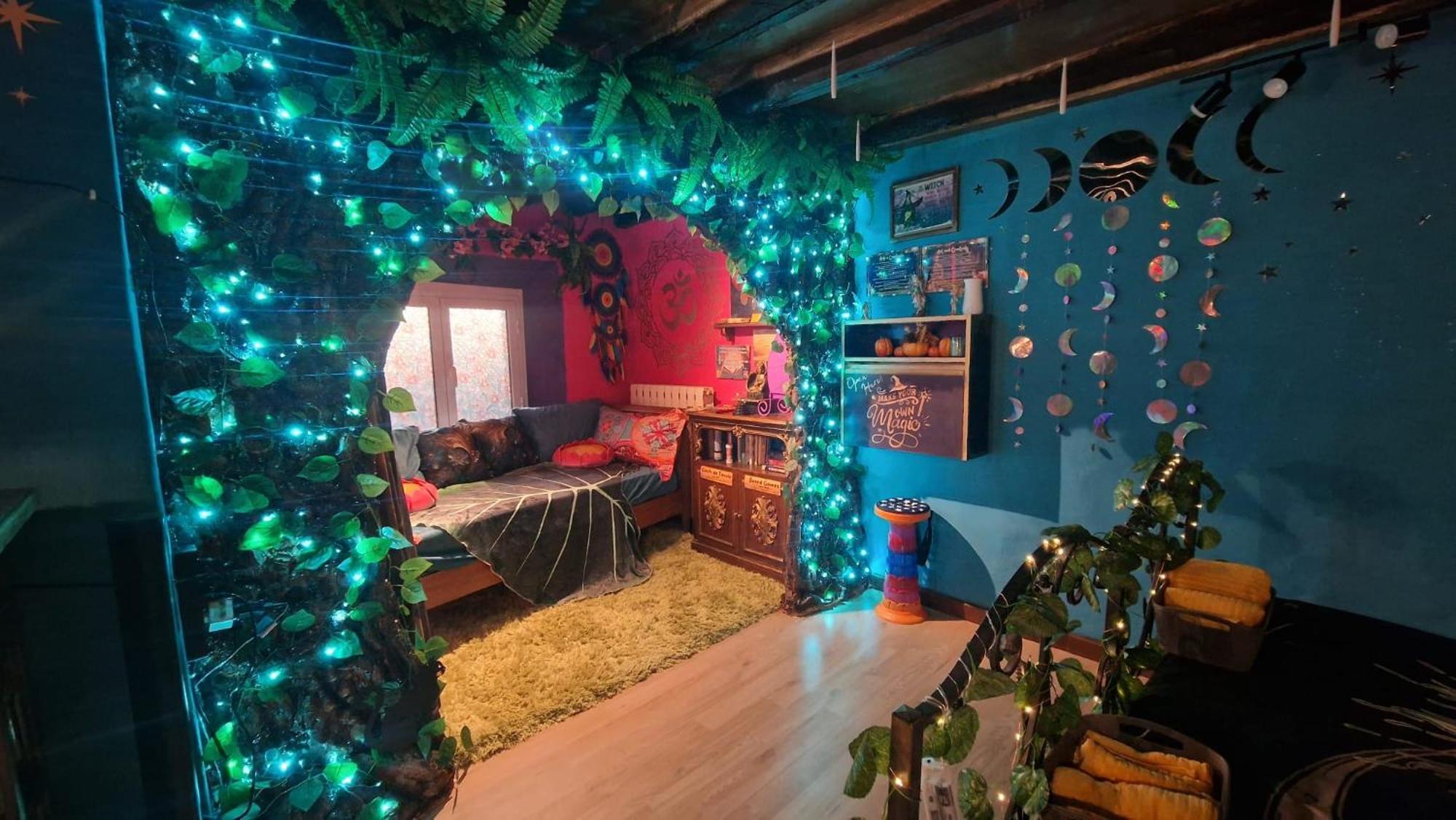 La Casa Di Strega Euphoria - Casa Vacanza Tra Arte E Magia Viterbo Bagian luar foto