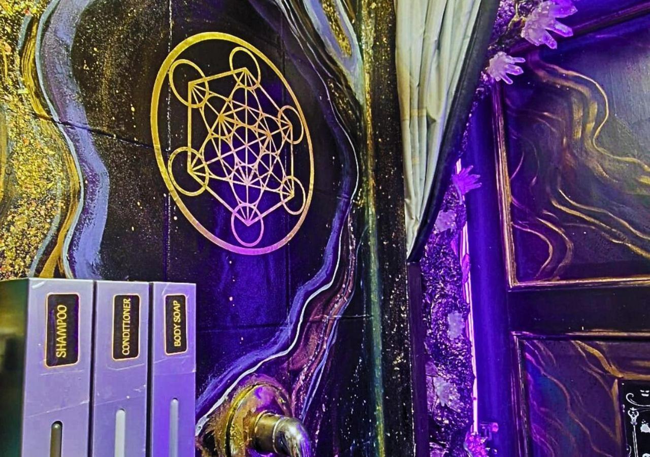 La Casa Di Strega Euphoria - Casa Vacanza Tra Arte E Magia Viterbo Bagian luar foto