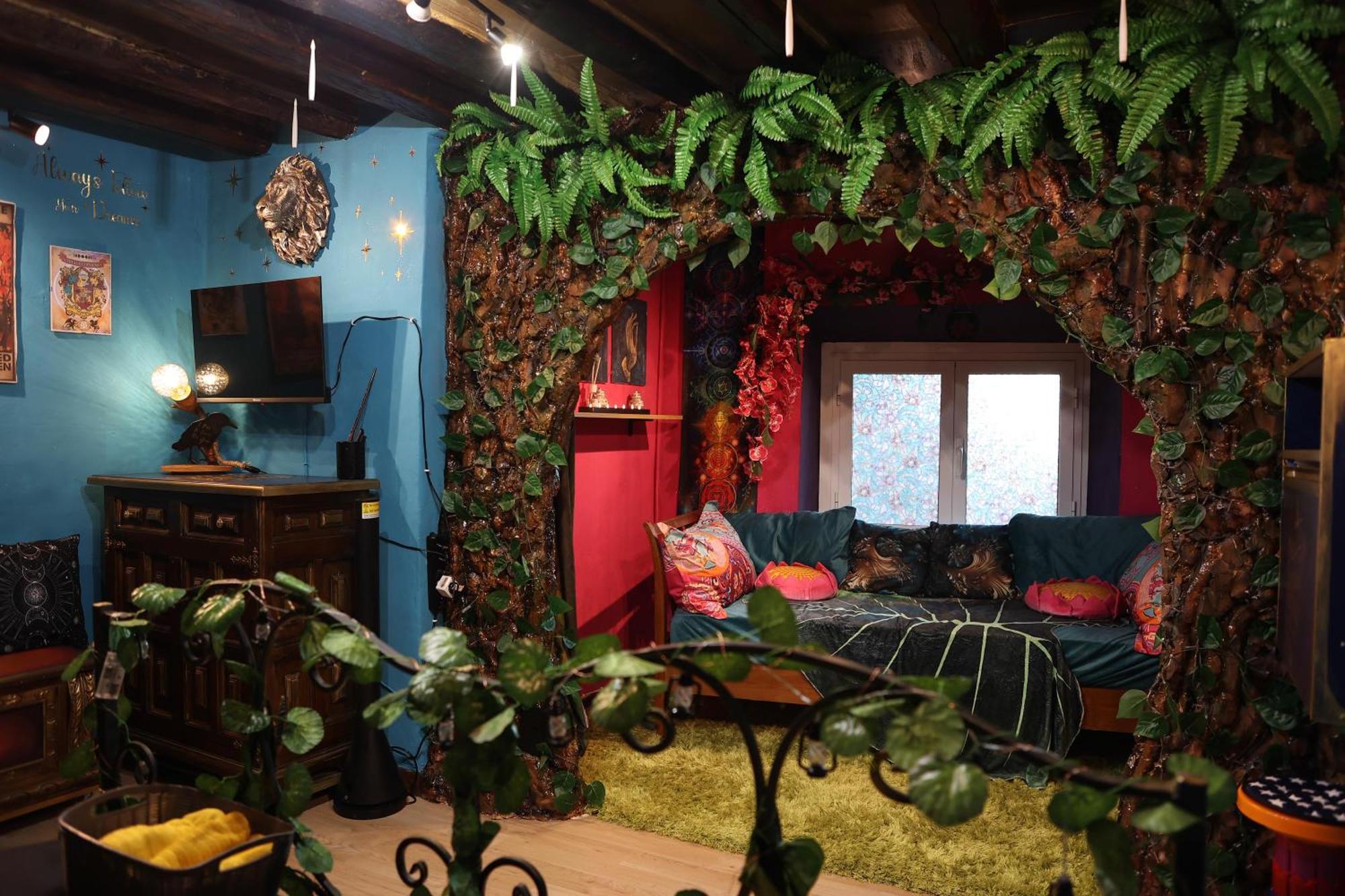 La Casa Di Strega Euphoria - Casa Vacanza Tra Arte E Magia Viterbo Bagian luar foto