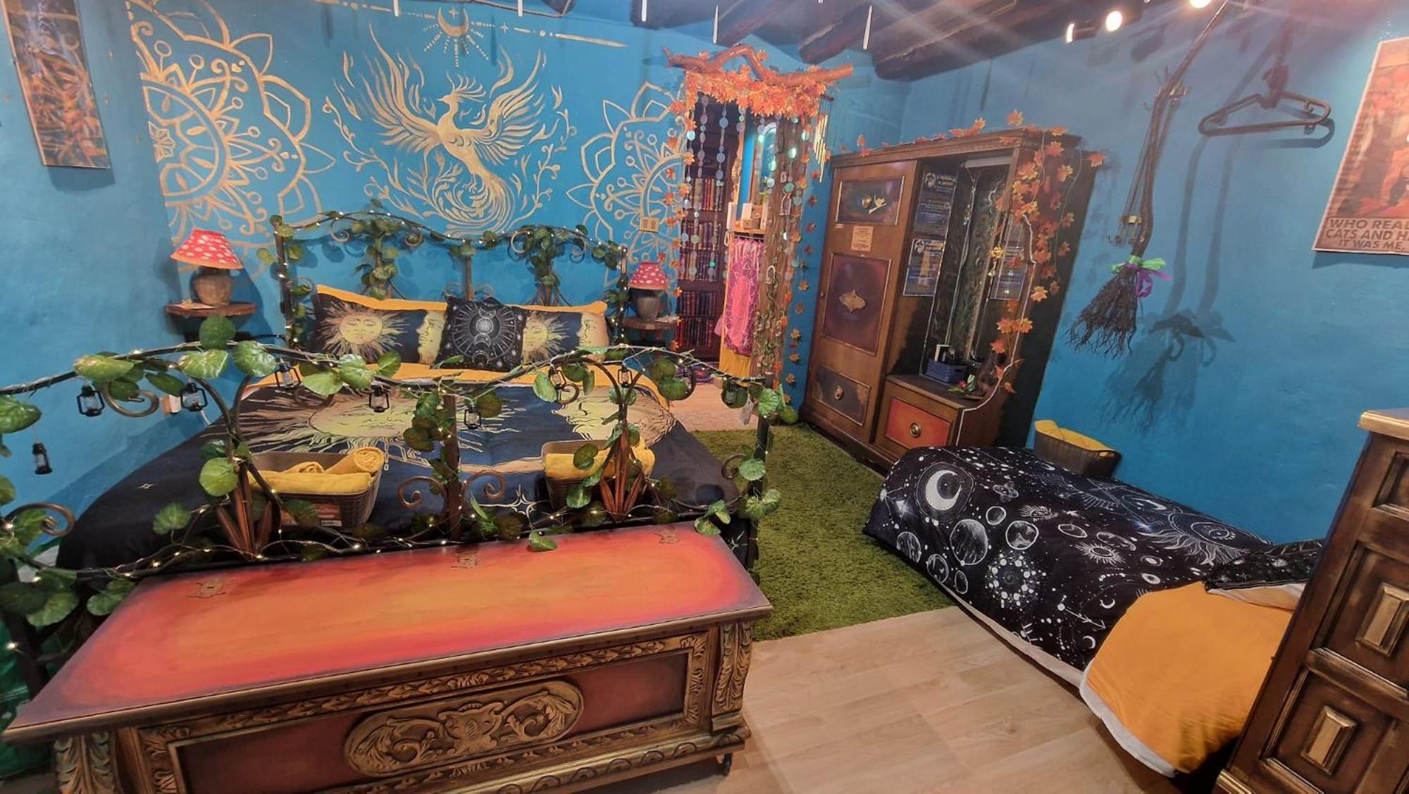 La Casa Di Strega Euphoria - Casa Vacanza Tra Arte E Magia Viterbo Bagian luar foto