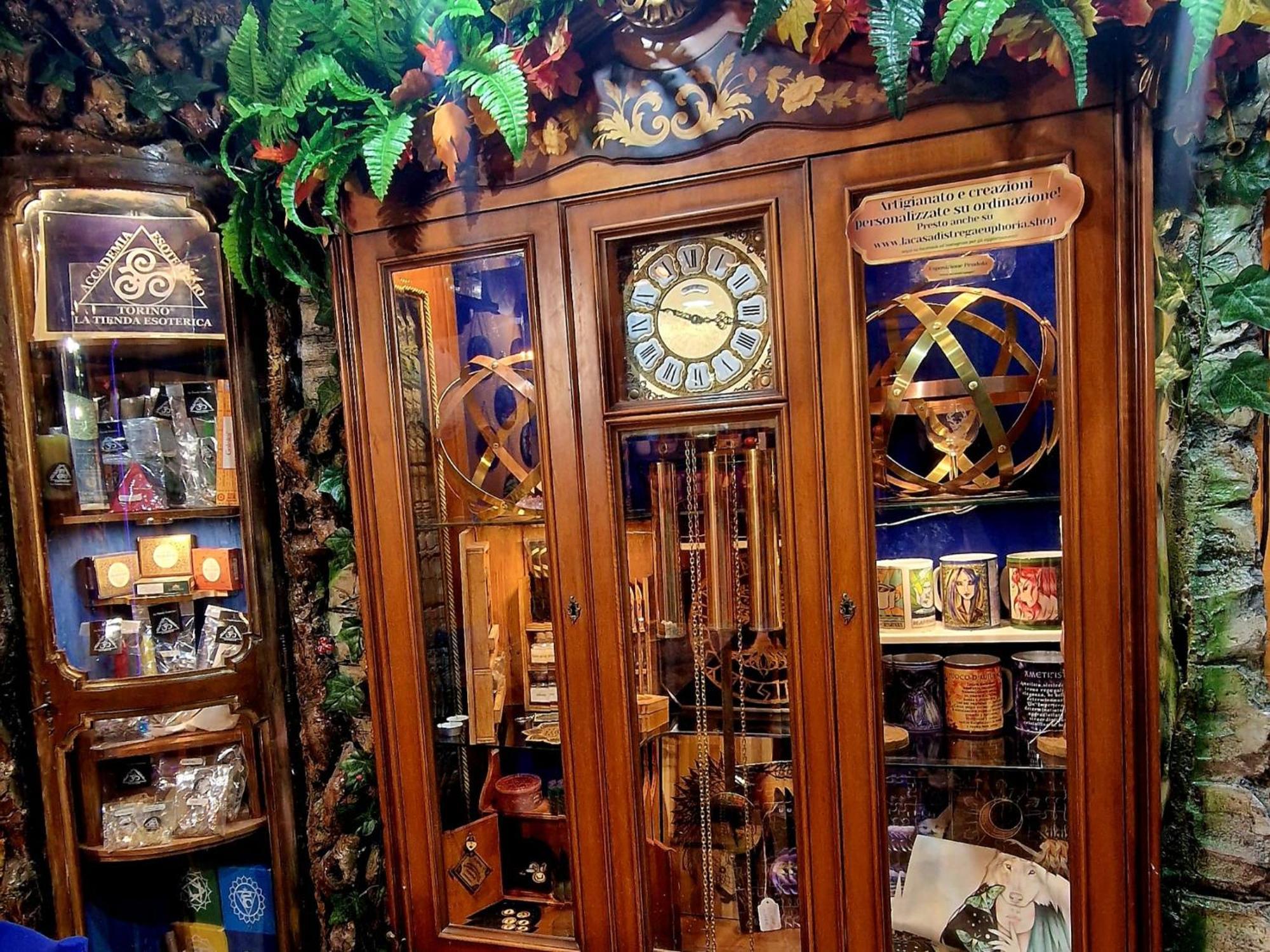 La Casa Di Strega Euphoria - Casa Vacanza Tra Arte E Magia Viterbo Bagian luar foto