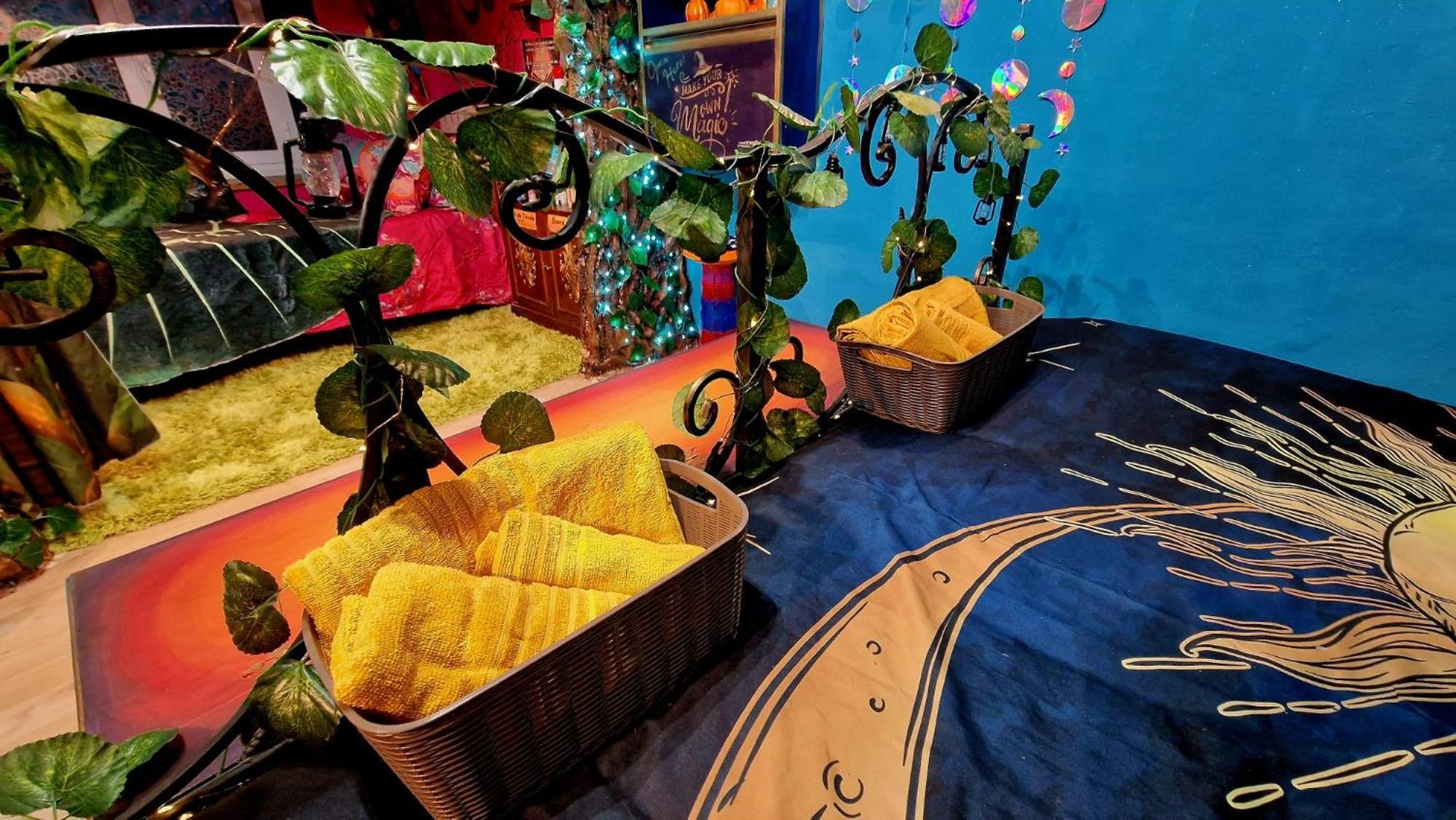 La Casa Di Strega Euphoria - Casa Vacanza Tra Arte E Magia Viterbo Bagian luar foto